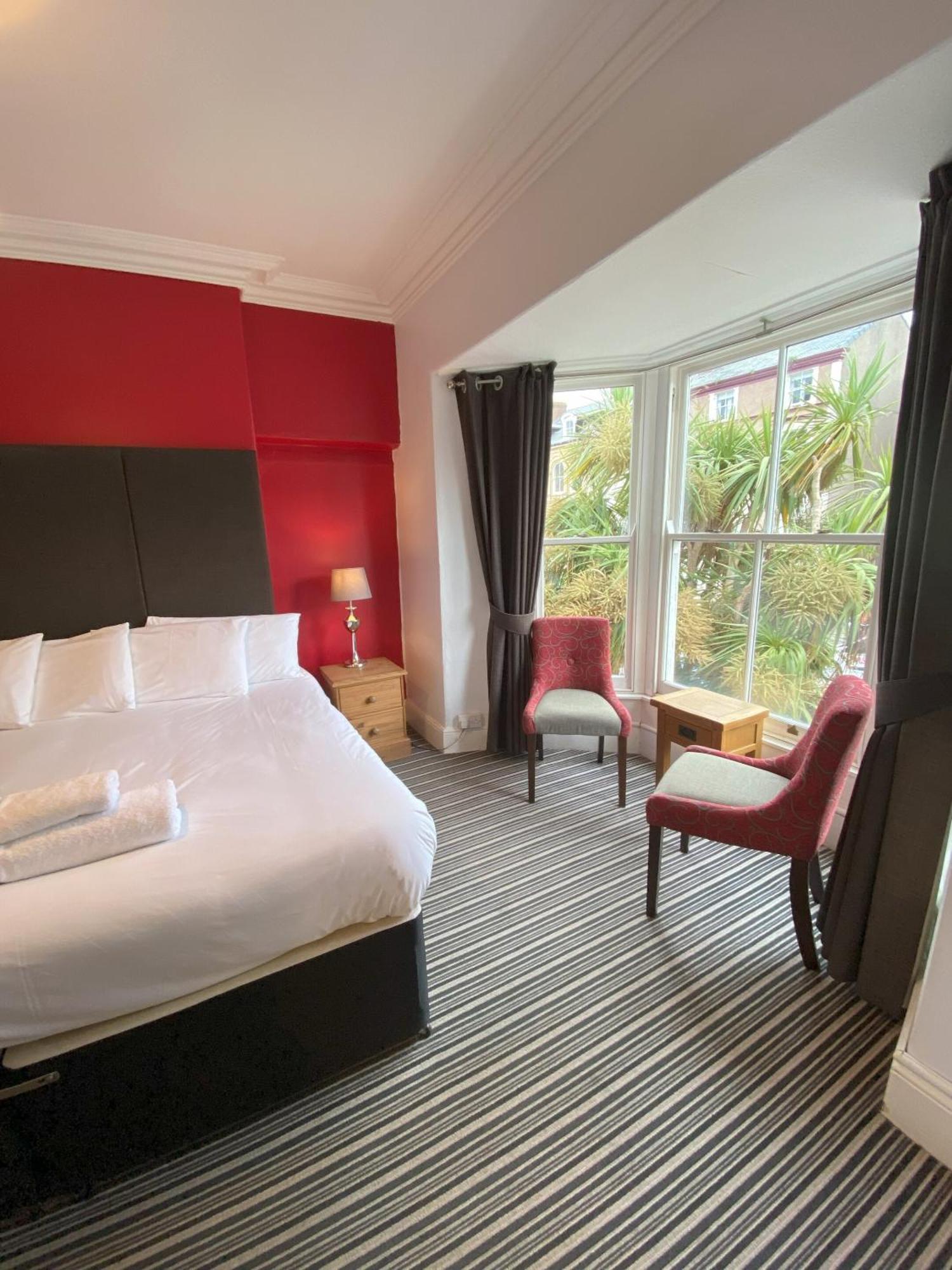 The Post House, Hotel 3*